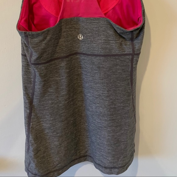 CLASSIC LULULEMON TOP! - Picture 4 of 5